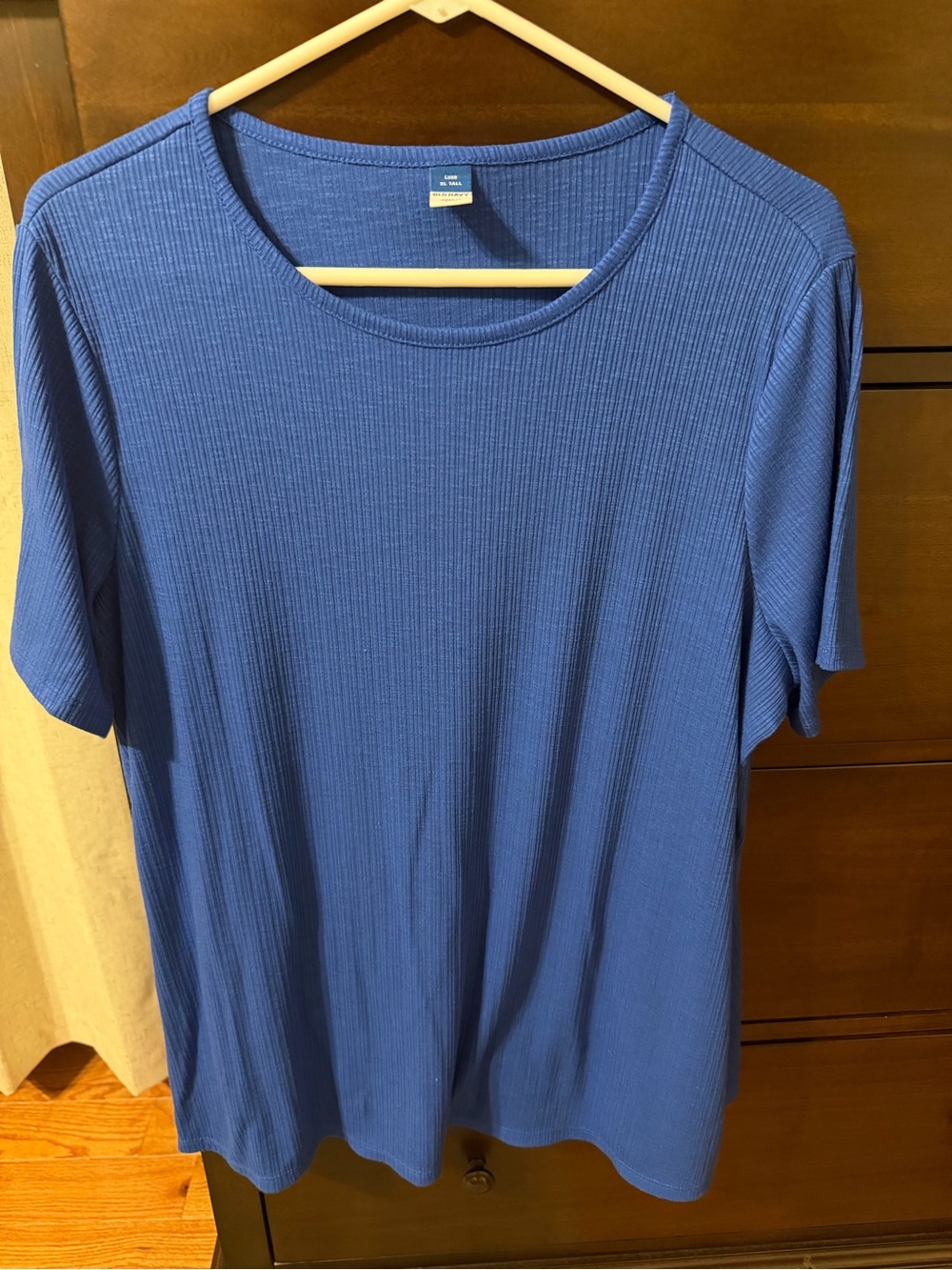 Women’s old navy blue t shirt xl tall